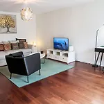 Appartement Les Terrasses C1-2 By Interhome *