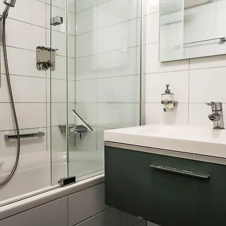 Apartamento Les Terrasses C1-2 By Interhome Montreux