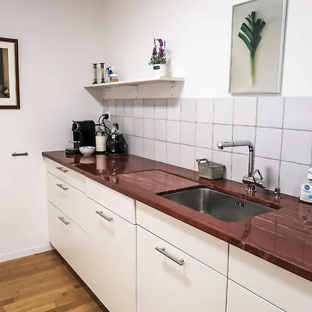 Les Terrasses C1-2 By Interhome Montreux